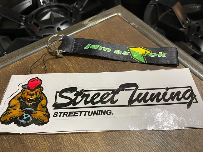 картинка Брелок для Ключей JDM AS F*K, темный - тканевый магазин  StreetTuning 