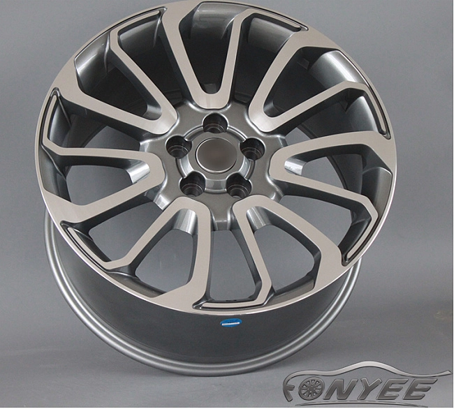 картинка Новые диски Range Rover Autobiography Wheels HSE Sport R22 5x120 ET45 J10 серый глянец + серебро магазин  StreetTuning 