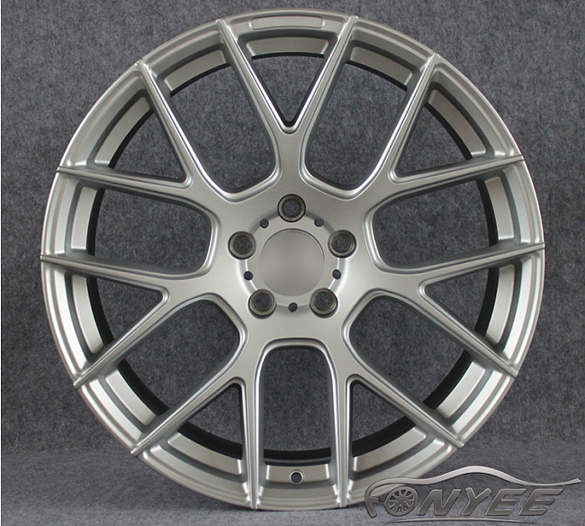 картинка Новые диски ADV7.1 MV2 R19 5X112 ET35 J8,5 серебро магазин  StreetTuning 