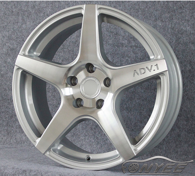 картинка Диски ADV.1 5 R17 J7,5 ET+35 5x120 серебро магазин  StreetTuning 