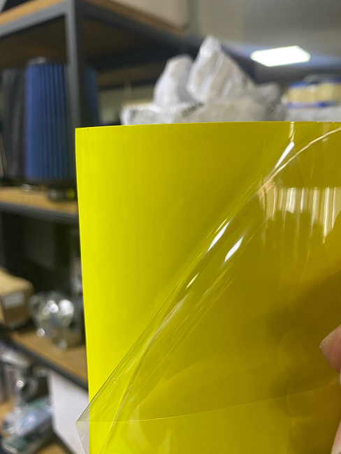 картинка Пленка виниловая желтый глянец - Carbins Gloss Lemon Yellow, рулон 18м магазин  StreetTuning 