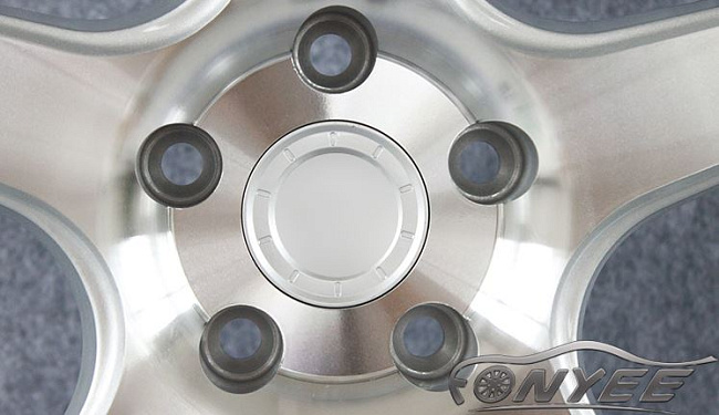 картинка Диски ADV.1 5 R17 J7,5 ET+35 5x120 серебро магазин  StreetTuning 