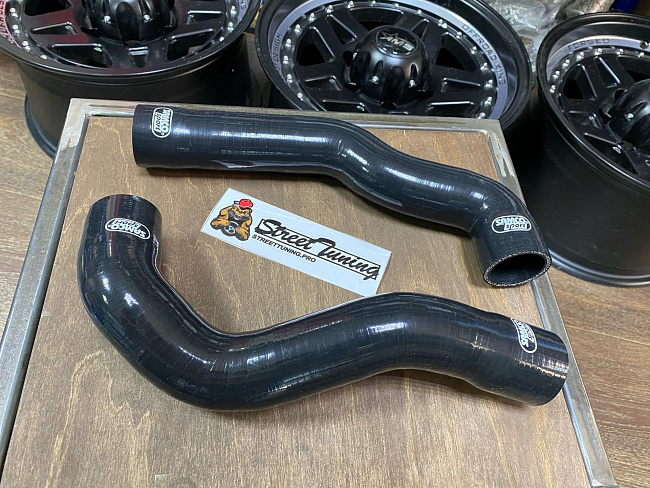 картинка Патрубки радиатора Samco Sport для BMW E36 (325, M3), черные магазин  StreetTuning 