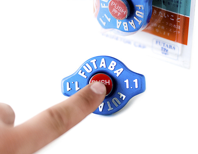 картинка Крышка радиатора Futaba R125-VI 1.1 атм магазин  StreetTuning 