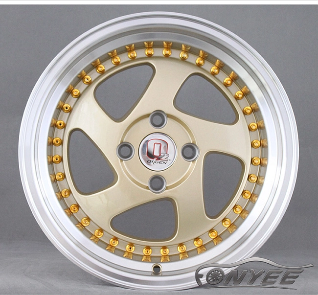 картинка Новые диски Rotiform TMB Flat R15 4х100 ET17 J8,5 золото + золотые болтики магазин  StreetTuning 