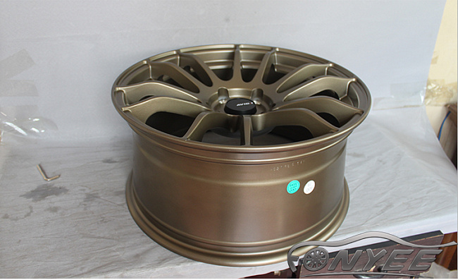 картинка Новые диски RAYS Gram Lights 57 Xtreme R18 5X114,3 ET35 J8 бронза матовая магазин  StreetTuning 