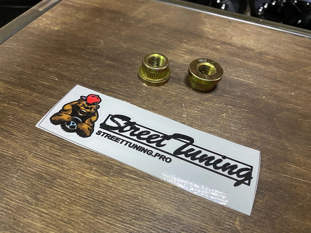 картинка Футорка забивная, для проставки, шаг резьбы 14х1.5 от магазина  StreetTuning