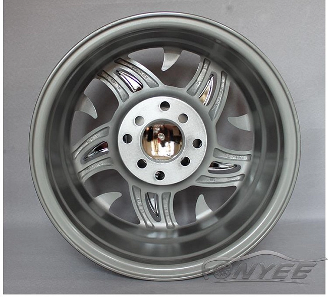 картинка Эксклюзивные диски HH R14 ET25 4x100/114,3 J6,5 серебро магазин  StreetTuning 