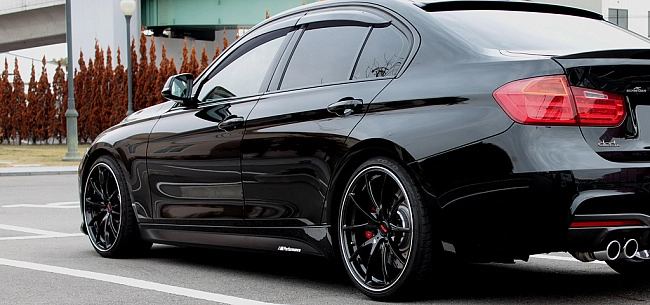 картинка Новые диски Rays G25 R18 5X108 ET42 J8 черные глянцевые + серебристая окантовка магазин  StreetTuning 