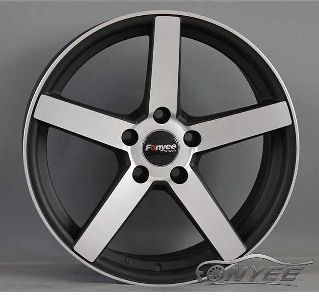 картинка Новые диски Vossen CV3 Replica R18 5X120 ET20 J9,5 черный мат + серебро магазин  StreetTuning 