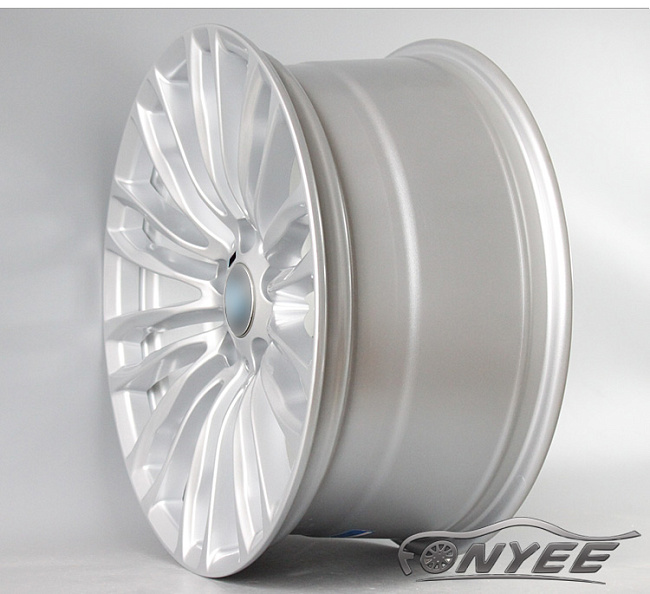 картинка Новые диски BMW style 142 R19 5x120 ET20 J9,5 серебро магазин  StreetTuning 