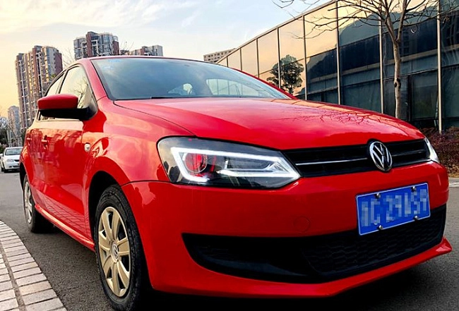 картинка Фары передние Volkswagen Polo 2010-2014 г магазин  StreetTuning 