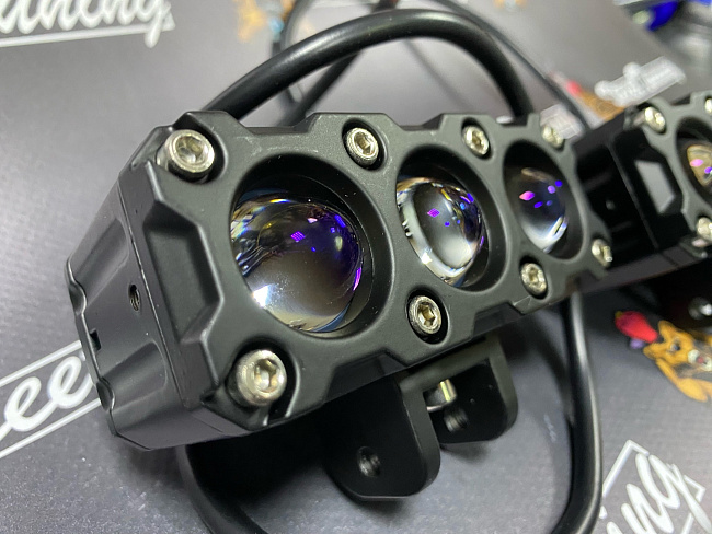 картинка Светодиодные прожекторы-линзы Sanvi S03, комплект 2 шт магазин  StreetTuning 