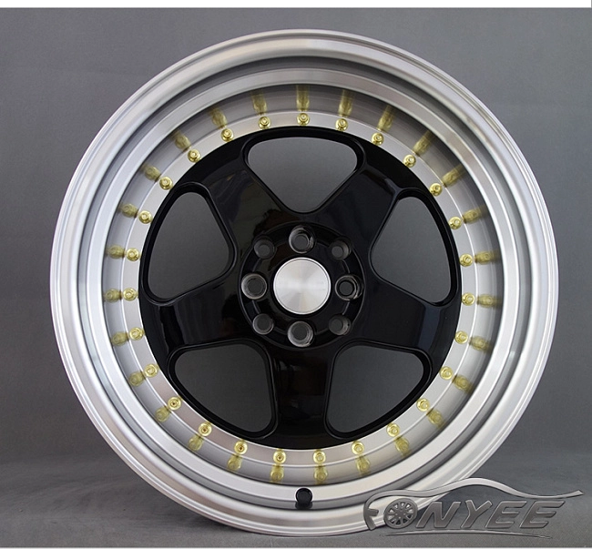 картинка Новые диски Rotiform R17 4x100-4x114,3 ET15 J9 черный + полированная полка магазин  StreetTuning 