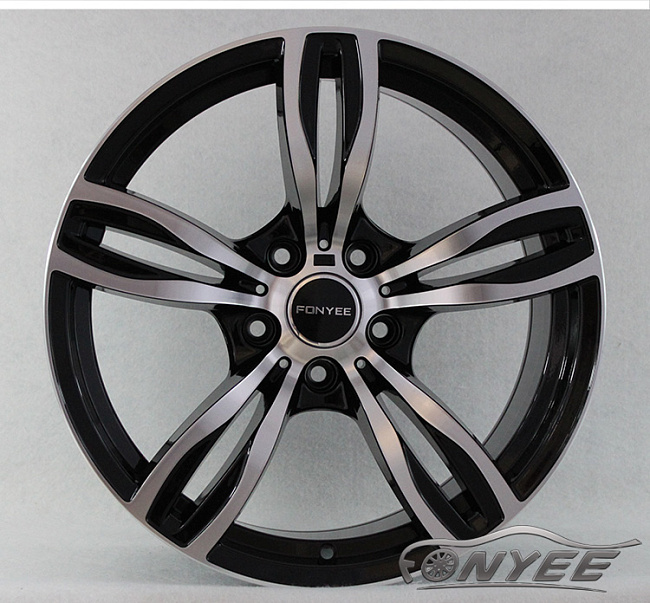 картинка Новые диски BMW F10 style R18 5x120 ET20 J8,5 черный глянец + серебро магазин  StreetTuning 