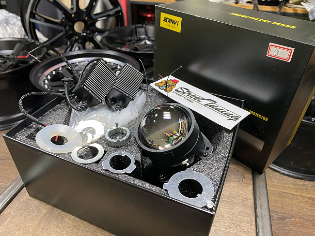 картинка Светодиодные линзы Sanvi S8, 2.5 дюйма магазин  StreetTuning 