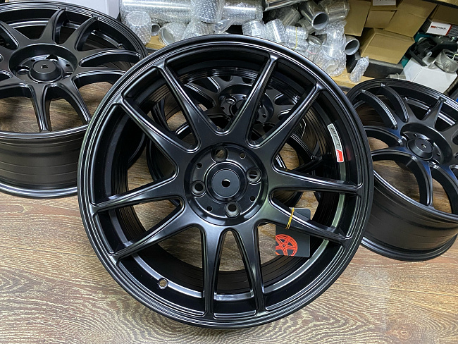 картинка Новые диски Work Emotion Cr-kiwami R17 J7,5 ET40 4X100 , черные. магазин  StreetTuning 