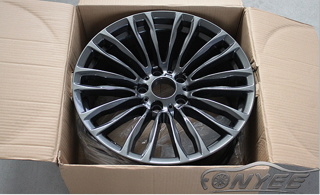 картинка Новые диски BMW style 142 R19 5x120 ET35 J9,5 черное серебро магазин  StreetTuning 