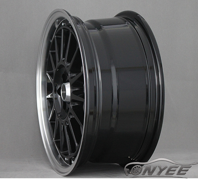 картинка Новые диски Powcan R16 J7 ET+38 5x114,3 черный глянец + серебро магазин  StreetTuning 