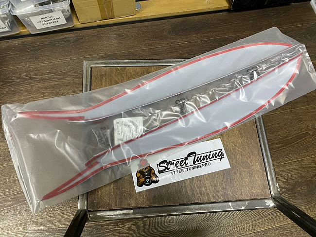 картинка Реснички на фары TOYOTA WISH 2005-2009г магазин  StreetTuning 