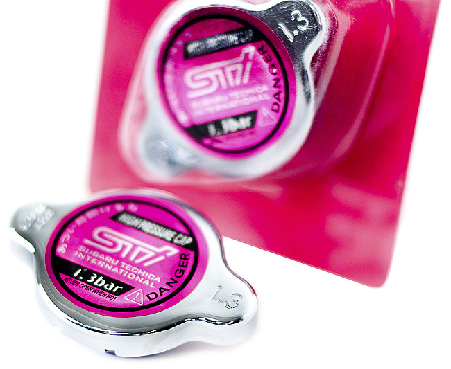 картинка Крышка радиатора  STI  1.3 атм магазин  StreetTuning 