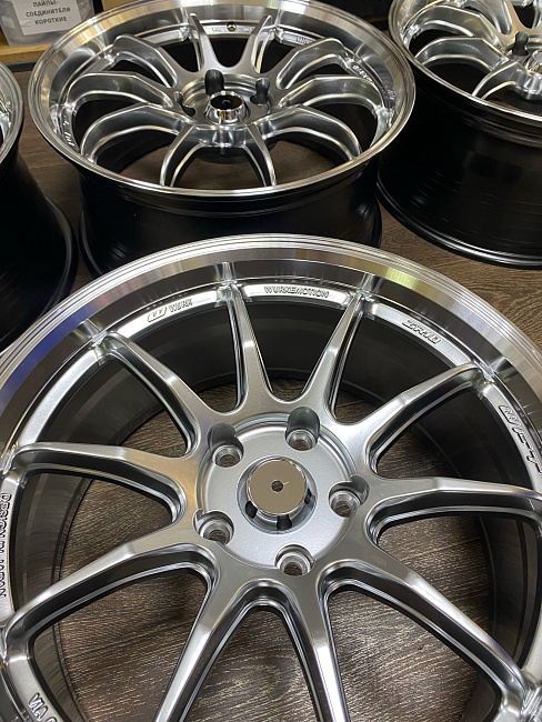 картинка Новые диски RAYS R18 J8.5 ET33 5X114.3, Hyper Black магазин  StreetTuning 