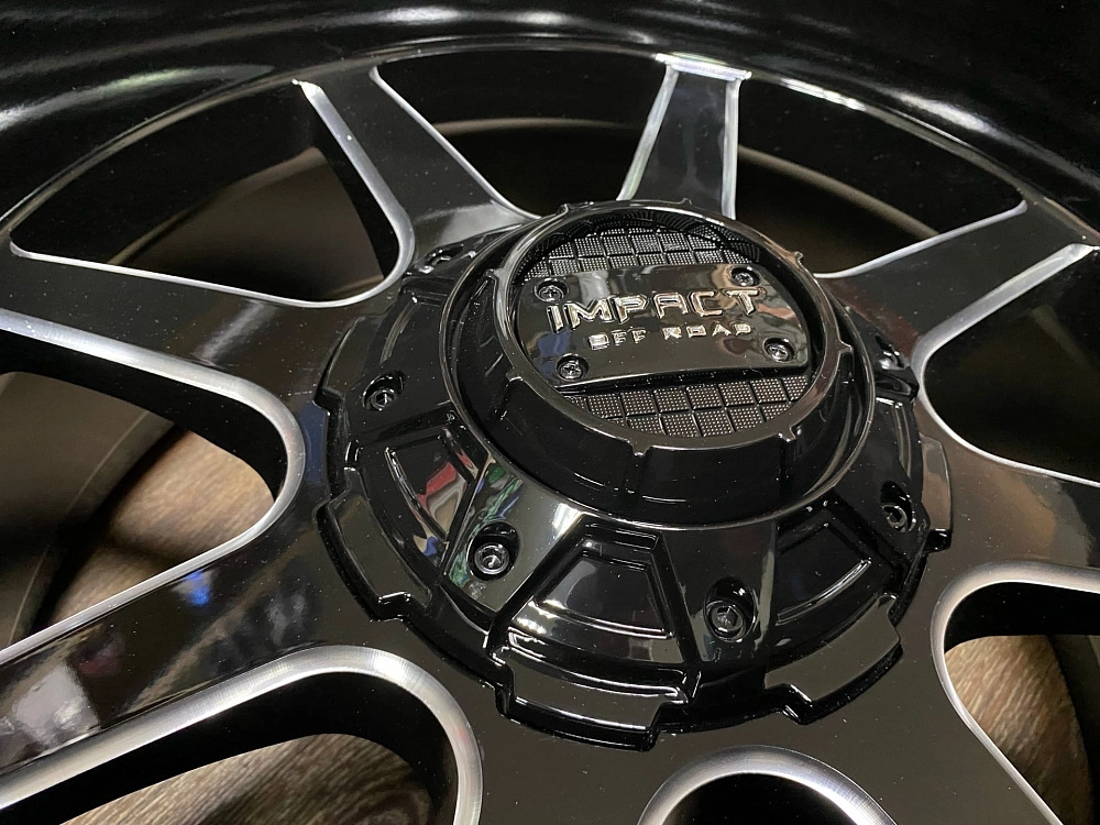 картинка Новые диски Impact Off-Road R20 J12 ET-44 5X139.7/5X150 от магазина  StreetTuning