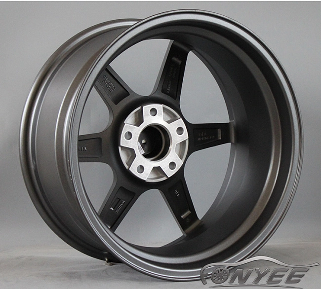 картинка Новые диски SHOGUN EMOTION R V06-R R18 5X114,3 ET30 J10 серебро + серый магазин  StreetTuning 