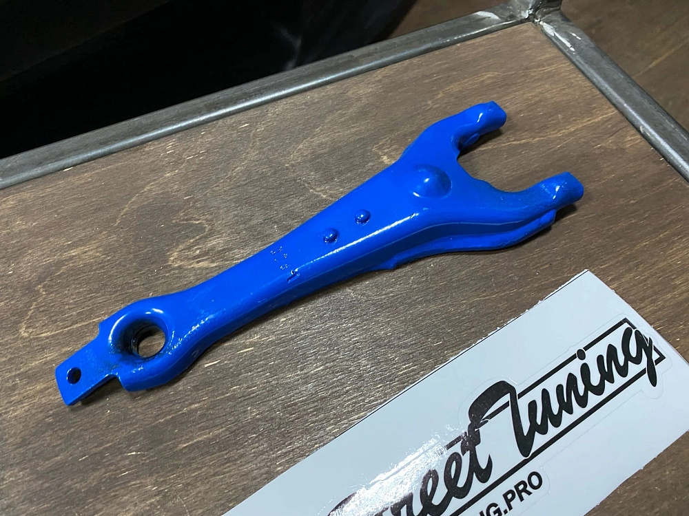 картинка Вилка сцепления ВАЗ 2101-07, усиленная от магазина  StreetTuning