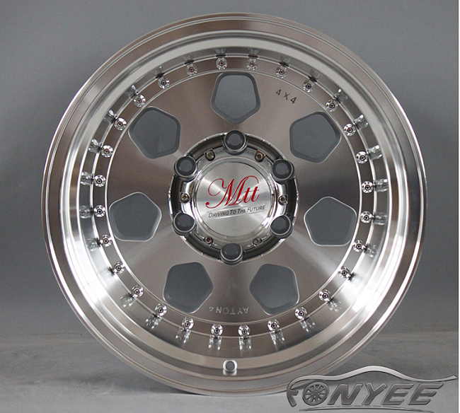 картинка Новые диски Daytona R16 6х139,7 ET-44 J10 серебристые + серебристые болтики магазин  StreetTuning 