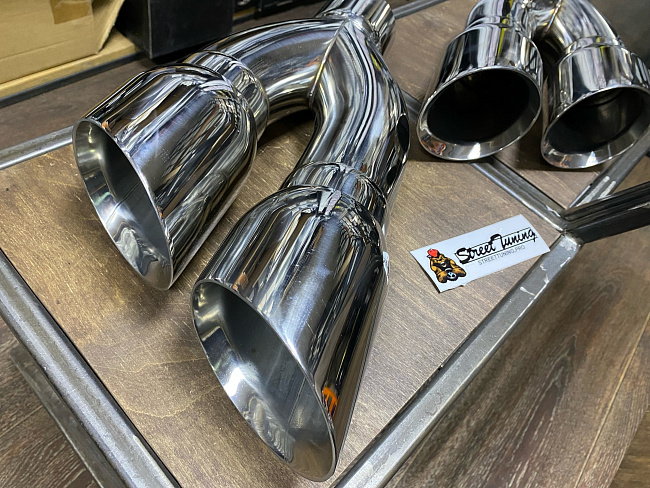 картинка Насадки на глушитель двойные, универсальные - 2 шт 80 х 102 мм, хром магазин  StreetTuning 