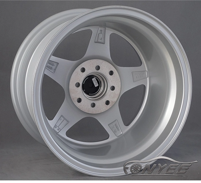 картинка Новые диски Proracing R15 4х114,3-4х100 J8,5 ET25 серебро магазин  StreetTuning 
