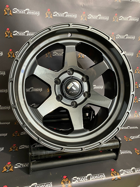 картинка Новые диски Fuel D572 R17 J9 ET(-12) 6x139.7 Grey магазин  StreetTuning 