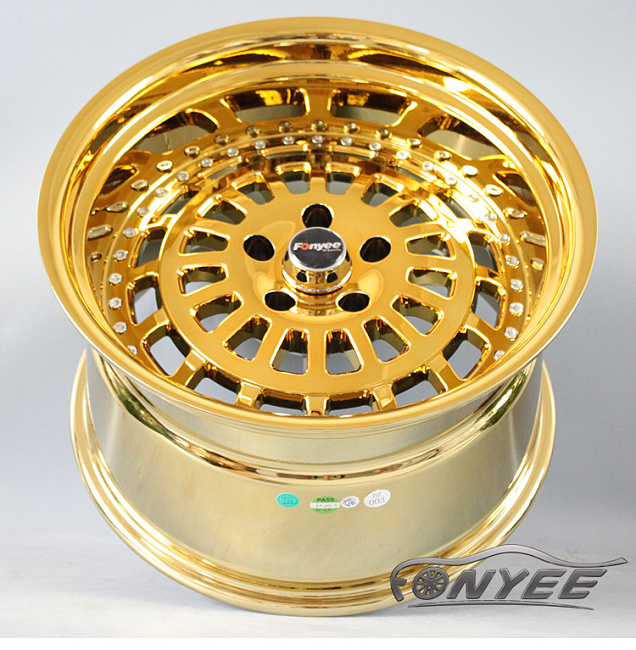 картинка Новые диски ESM 015 R18 5x114,3 ET15 J11 золото хром магазин  StreetTuning 