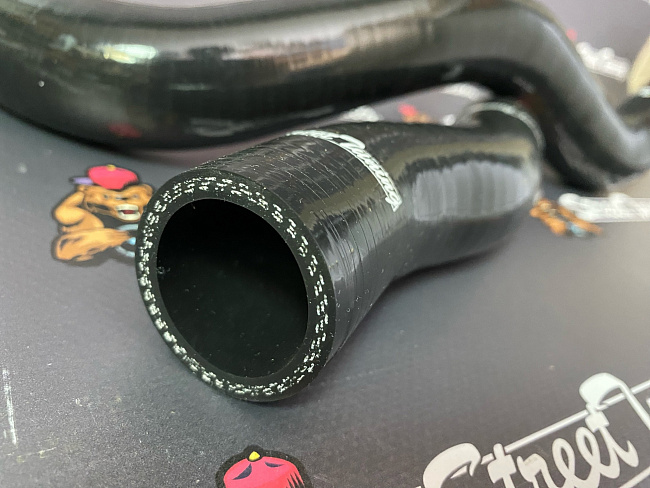 картинка Патрубки радиатора StreetTuning для LEXUS IS300 2000-2005 магазин  StreetTuning 