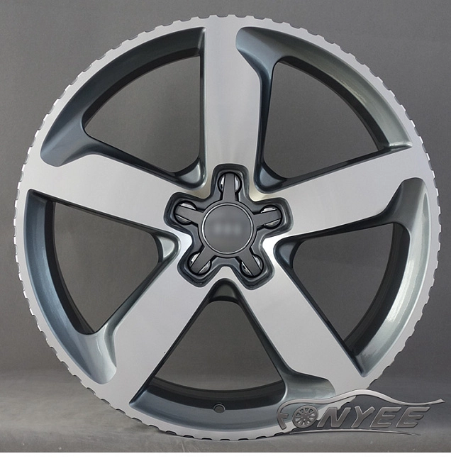 картинка Новые диски Audi style 165 R19 5x112 ET39 J8 серый + серебро магазин  StreetTuning 