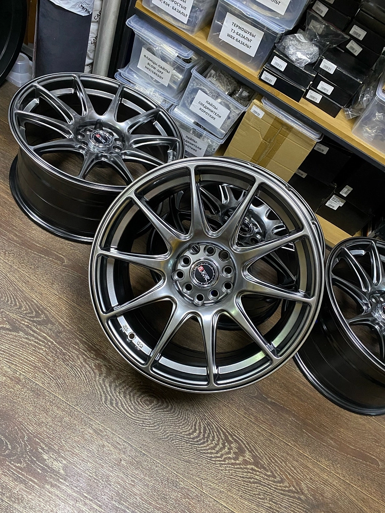 картинка Новые диски XXR 527 R17 J9.75 ET25 5X100/5X114.3 Hyper Black от магазина  StreetTuning