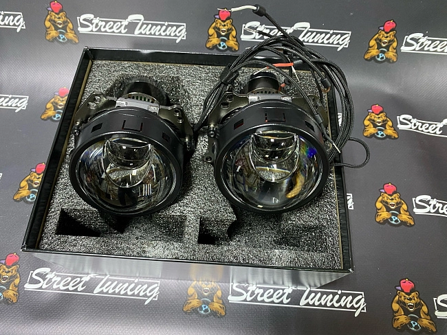 картинка Светодиодные линзы Sanvi L70 Laser, 3 дюйма 5500k магазин  StreetTuning 
