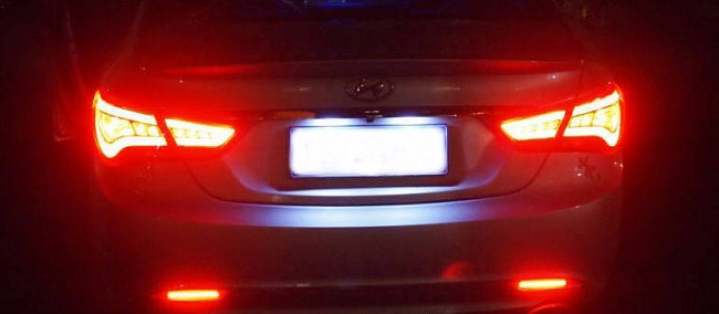 картинка Задние фары для Hyundai Sonata 2011-2014 магазин  StreetTuning 