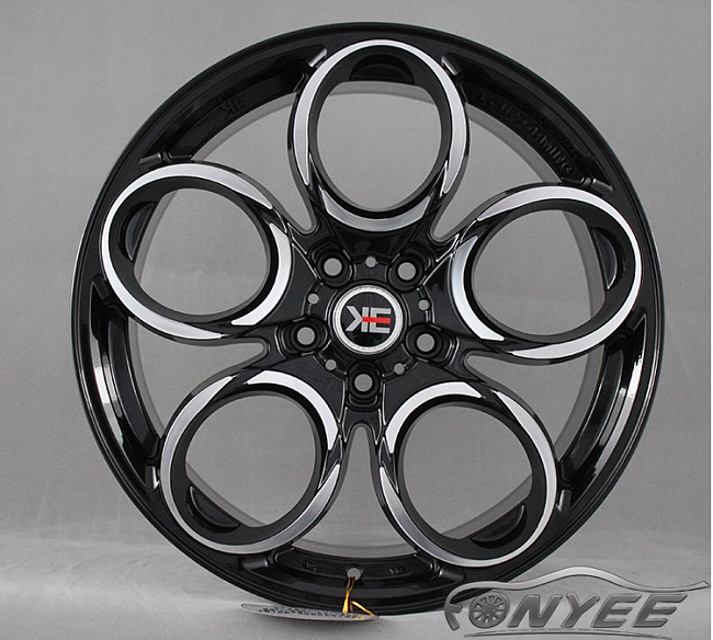 картинка Новые диски KE Flow Forming модель 3 R18 5X112 ET35 J8,5 черный + серебро магазин  StreetTuning 