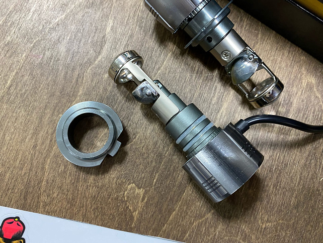 картинка Мини Led лампы - линзы Sanvi - H7 5500к, комплект 2 шт магазин  StreetTuning 