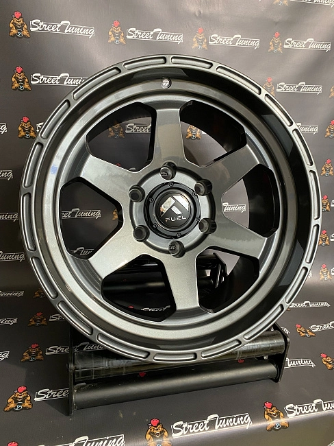 картинка Новые диски Fuel D572 R17 J9 ET(-12) 6x139.7 Grey магазин  StreetTuning 