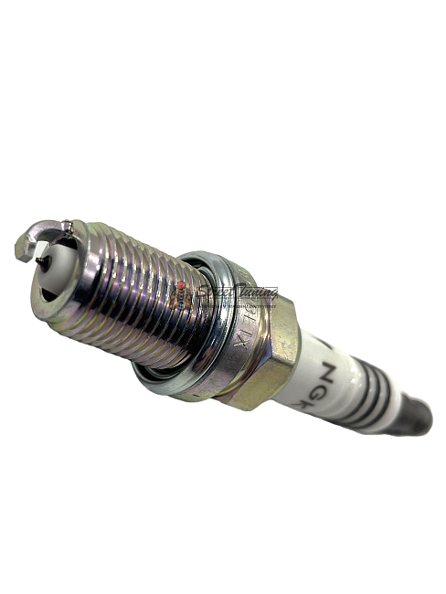 картинка Свечи зажигания NGK Iridium BKR8EIX 2668 - 4 шт магазин  StreetTuning 