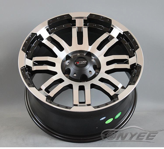 картинка Новые диски Future R17 5X127 ET18 J8,5 черный глянец + серебро магазин  StreetTuning 