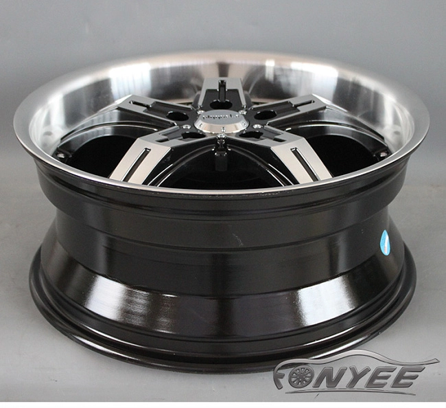 картинка Новые диски Pinnacle Poison R20 5х114,3 ET20 J8,5 черный глянец + полированная полка магазин  StreetTuning 