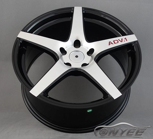 картинка Диски ADV.1 5 R18 J8 ET+35 5x108 черные матовые + серебро магазин  StreetTuning 
