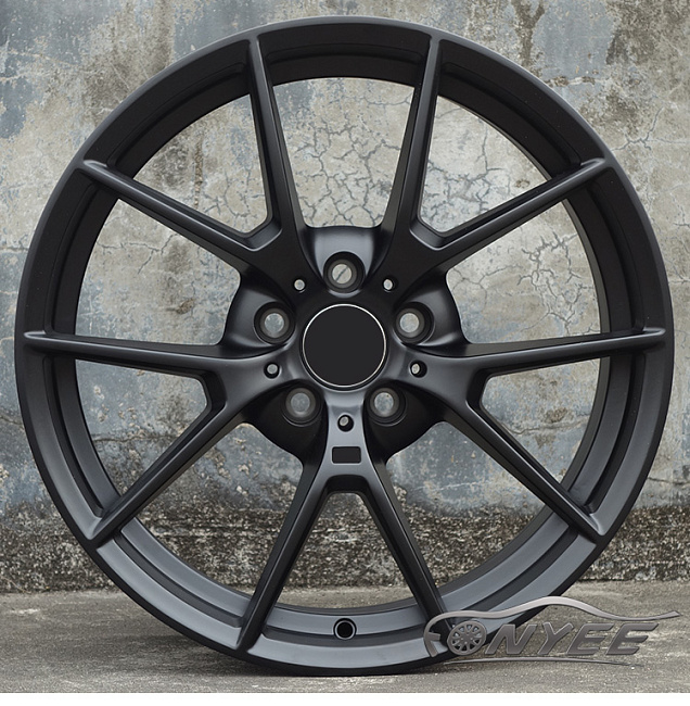 картинка Новые диски BMW M R19 5X120 ET37 J9,5 черный мат магазин  StreetTuning 