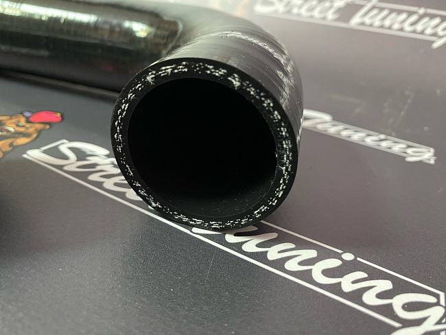 картинка Патрубки радиатора StreetTuning для Subaru Impreza GD/GB/GC турбо, 2шт магазин  StreetTuning 