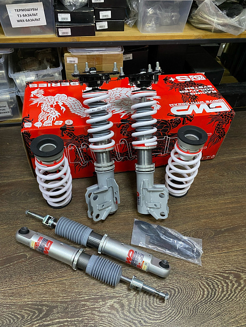 картинка Винтовая подвеска койловеры DWD Street series для Toyota Camry 70 магазин  StreetTuning 