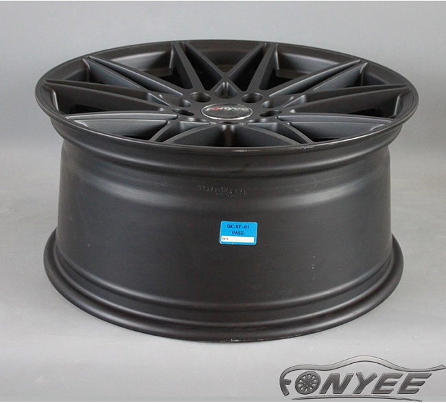 картинка Новые диски Vossen R18 5X120 ET35 J8,5 черный мат магазин  StreetTuning 